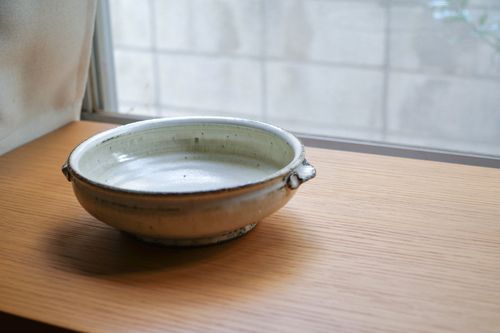平井悠一 - 陶工房つばめ | 耳付きカレー皿 / 白 | hinode - Buyee, an