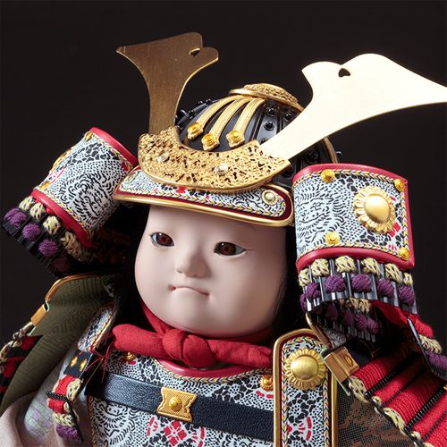 上原玉鳳作 正絹色々縅9号兜飾り S5088 | kyugetsu_onlinestore 上原玉鳳作 正絹色々縅9号兜飾り S5088 | kyugetsu_onlinestore