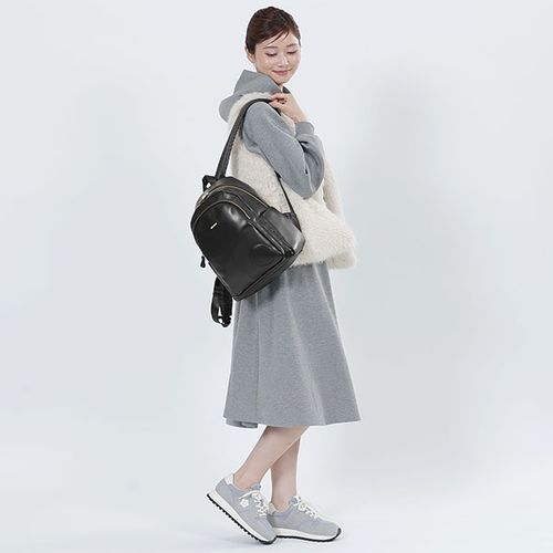 MARY QUANT デイジーインザエッジ リュック ブラック デイジーインザエッジ リュック | マリークワント(MARY QUANT