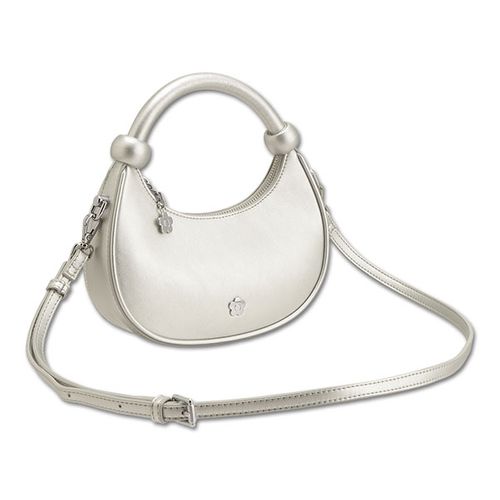 〈MARY QUANT〉ハーフムーンメタルデイジー 2WAYショルダー MARY QUANT ONLINE SHOP｜マリークヮントオンラインショップ