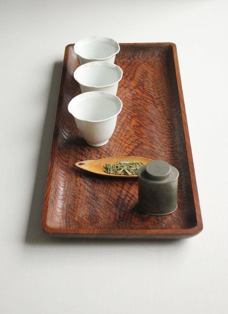 A pine wood plate ヤニ松 老松 肥松 刳貫煎茶盆 X143 | Nobiru A pine wood plate ヤニ松 老松 肥松 刳貫煎茶盆 X143 | Nobiru