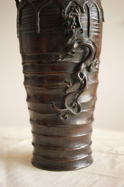 須賀月真 蝋型鋳造 雨龍紋 花入/花瓶 A copper vase by GesshinM254 