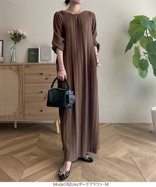 ね*む様 【新品】LE CIEL BLEU プリーツワンピース 茶 36【acy yuiさんコラボ ]前後2way長袖プリーツワンピース [E3536] | KOBE