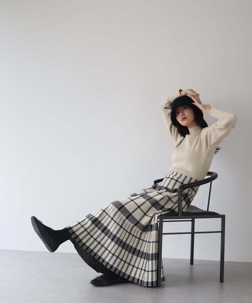 G/FORE ジーフォア ジャガード織　半袖ニットワンピース 黒 CWNO244033_p_22_LL.jpg