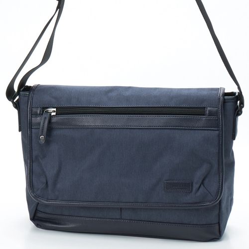 ビーシーイシュタル IOB-7303 ボン A4撥水フラップショルダーバッグ