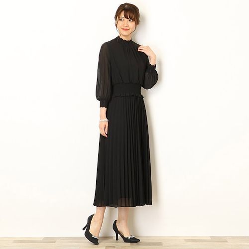 リュクス ブリュレ（Luxe brille） 袖口リブ編みニット ハイカラー