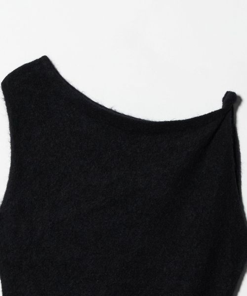＜ATTISESSION＞ツイストショルダーニットトップス ATTISESSION＞ツイスト ショルダー ニットトップス（ニット