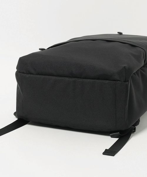 #送料無料（離島を除く以下要件あり）新品　無地ボード　幅1200x高900 スクエア オンオフ デイパック＜A DAY IN THE LIFE＞ | UNITED