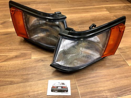 AE86　カローラレビン　後期　右サイドマーカーコーナーレンズ Flo's AE86 カローラレビン 後期型 コーナーレンズ 左右SET