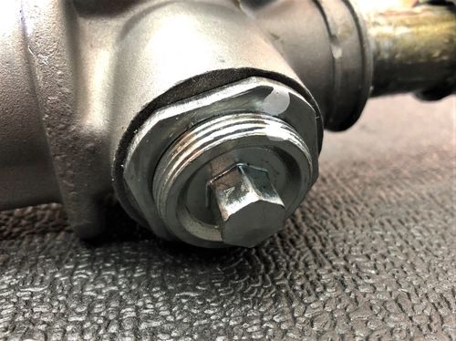 Flo's AE86 ステアリングラック（クイック2.5回転）& Super Pro