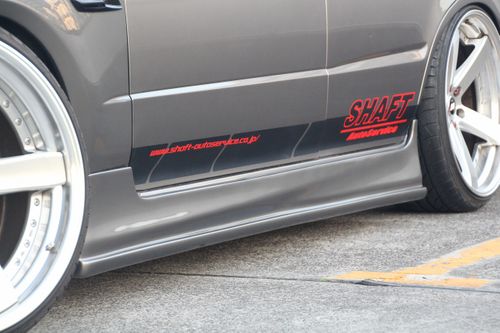 SHAFT AutoService ER34スカイライン4ドア用 タイプAサイドステップ 