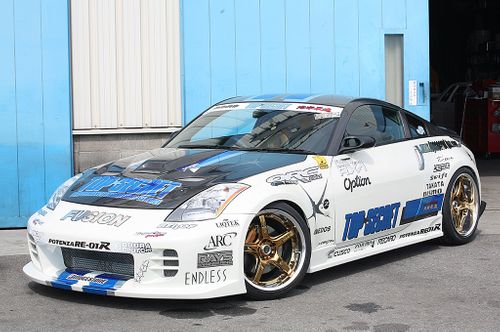 TOP SECRET Z33 G-FORCE エアロボンネット TYPE 2（HR対応）カーボン