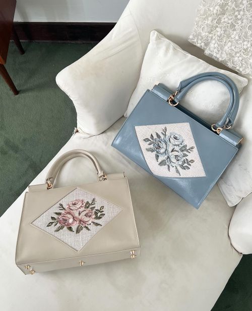 ローズ刺繍トートバッグ/an another angelus [54BC01a007] | F i.n.t