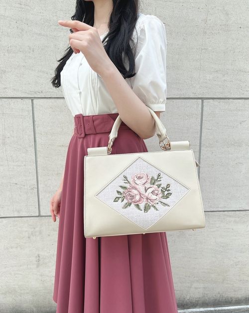 ローズ刺繍トートバッグ/an another angelus [54BC01a007] | F i.n.t