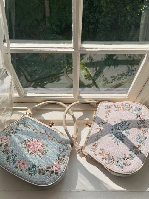 リボンローズ刺繍がま口バッグ/an another angelus [54BC05a006] | F