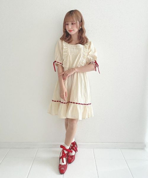 リボン付き小花刺繍バレエパンプス/F i.n.t [57AA01c002] | - Online