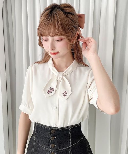 小花刺繍クロスタイブラウス/F i.n.t [57AF02h006] | F i.n.t Online
