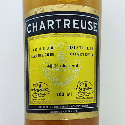 従価 シャルトリューズ ジョーヌ 黄 CHARTREUSE LIQUEUR DISTILLEE PAR LES PERES CHARTREUX |  ノスタルジックリカー - Buyee 通販購入サポートサービス | ノスタルジックリカーでお買い物