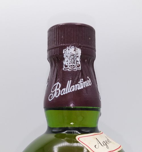 バランタイン SCOTCH WHISKY 17 YEARS OLD
未開栓 Ballantine's 17 Year Old Blended Scotch Whisky 750ml