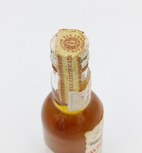 特級 デュワーズ ホワイトラベル DEWAR'S White Label FINEST SCOTCH