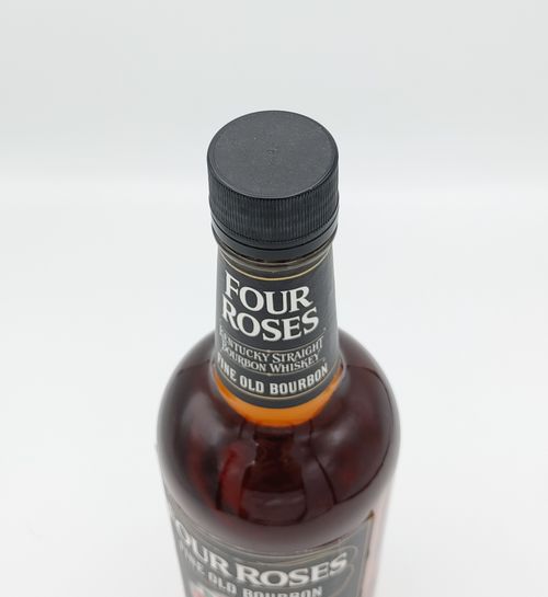 フォアローゼズ ブラック（フォアローゼス 黒） FOUR ROSES Black