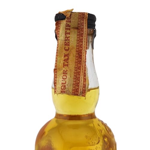 シャルトリューズ ジョーヌ CHARTREUSE Jaune | Nostalgic liquor