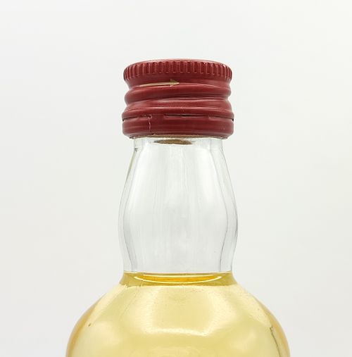 サントリー ウイスキー レッド SUNTORY WHISKY RED | Nostalgic サントリー ウイスキー レッド SUNTORY WHISKY RED | Nostalgic