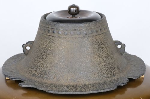 ほぼ未使用 茶道具 鋳師 金森吉左造 鳳凰唐金風炉 浜松地紋釜添 富士釜 共箱 ほぼ未使用 茶道具 鋳師 金森吉左造 鳳凰唐金風炉 浜松地紋釜添