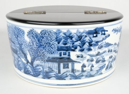 茶道具 染付山水平水指 西村徳泉 | Tea utensils Kuriyamaen - Buyee