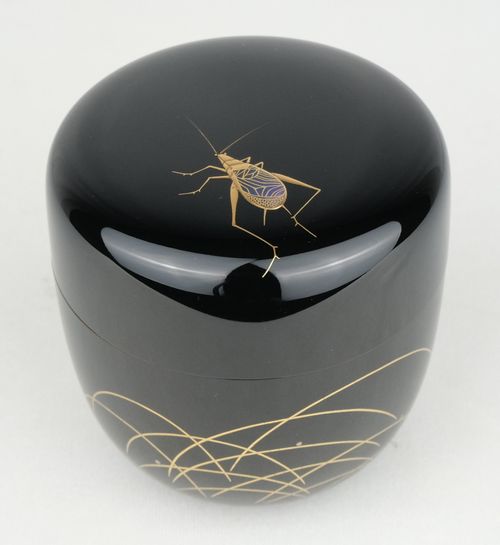 茶道具　棗　鈴谷鐵五郎　柿蒔絵 蒔絵師 鈴谷鐵五郎 嵯峨絵 棗 仕覆、共箱 高さ約7．2cm