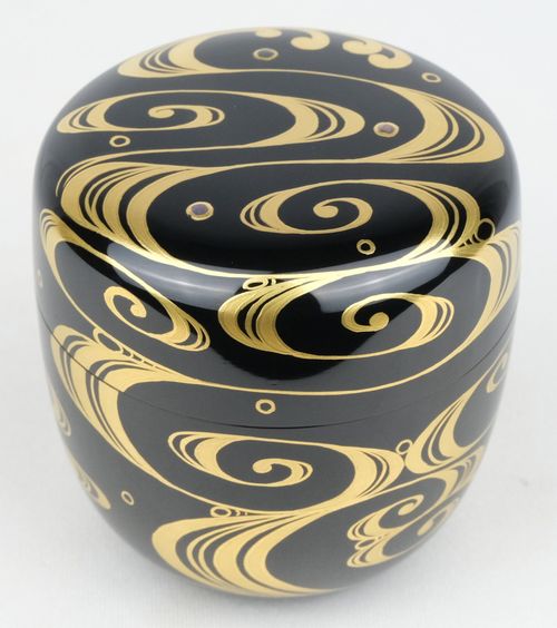 茶道具 光琳波蒔絵乾漆黒大棗 奥津一心斎 | Tea utensils Kuriyamaen