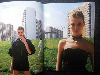 マリオ・テスティーノ Mario Testino 「Party 」ケイト・モス