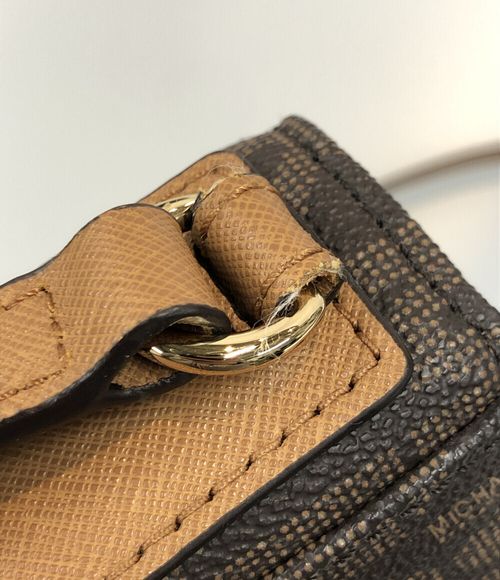 Michael Kors ショルダーバッグ 35T7GTVM3B レディース