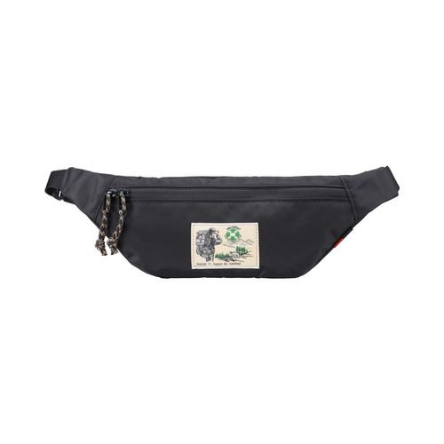 WALK ABOUT WOODS Flat Body Bag | Toyooka Kaban Online Shopping