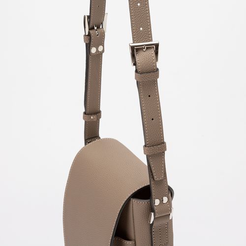 A5サイズ かぶせショルダーバッグ | MUSUMI LUGGAGE online