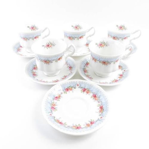 美品 ロイヤルコペンハーゲン ブルーフラワー プレイン 8049 ティー