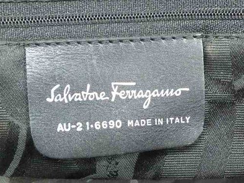 サルバトーレ フェラガモ バッグ チェーンショルダーバッグ
