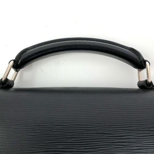 LOUIS VUITTON ビジネスバッグ ルイヴィトンネオロブスト 2 14127 ノワール メンズ エピレザー