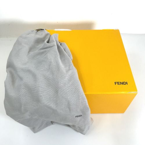 FENDI フェンディ　ボストンバッグ キャンバス・レザー FENDI フェンディ ボストンバッグ ズッカ キャンバス レザー