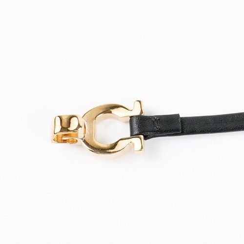 美品】Ferragamo ガンチーニ金具レザーブレスレット ゴールド