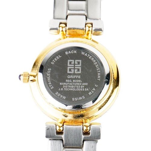 美品】GIVENCHY コンビカラーQZ腕時計 シルバー×ゴールド 美品】GIVENCHY コンビカラーQZ腕時計 シルバー×ゴールド