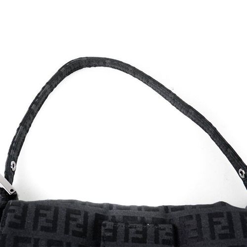 良品】FENDI ズッキーノ柄ミニマンマバケットバッグ ブラック 
