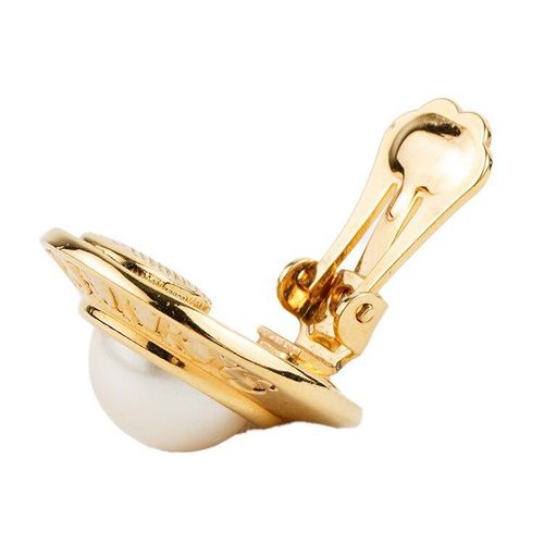 良品】バーバリー BURBERRY ロゴフェイクパールイヤリング ゴールド