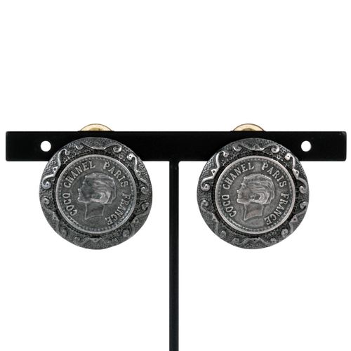 CHANEL シャネル　ココマーク　95P ヴィンテージ　クローバー シャネル CHANEL クローバー ココマーク デミ柄(べっ甲柄