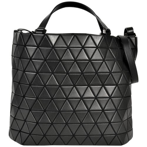 BAOBAO ISSEY MIYAKEブラック トートバッグ BAO ISSEY MIYAKE BAOBAO LUCENTトートバッグ ブラック 黒 BB55