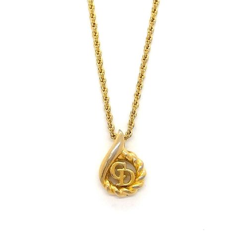 バカラ Baccarat クロス ネックレス レッド【中古】 | Gold