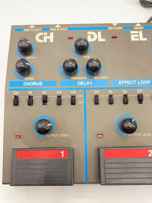 ARIA APE-1 マルチエフェクター 日本製 Aria APE-1 マルチエフェクター コーラス ディレイ