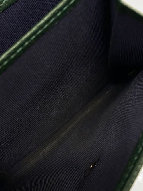 agnes b. 折り財布 エンボスロゴウォレット 2つ折り財布 GRN NW07M-01