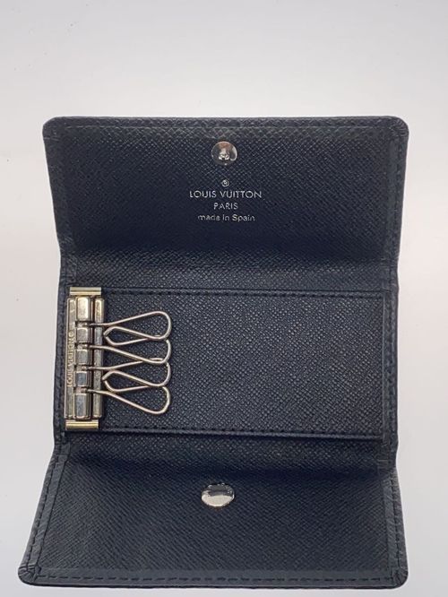 LOUIS VUITTON キーケース ミュルティクレ4_タイガ_BLK レザー BLK