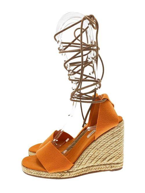 サマーセール！HERMES オレンジ 編み込みサンダル サマーセール！HERMES オレンジ 編み込みサンダル サマーセール